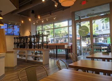 illinois/evanston/restaurant/elephant-vine