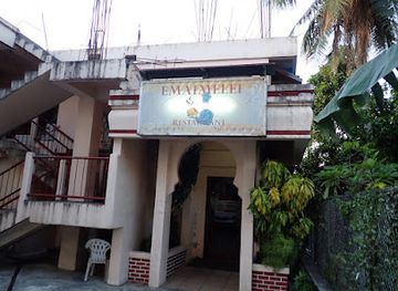 palau/ngardmau-waterfall/restaurant/kumangai-bakery-and-emaimelei-restaurant