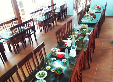 vietnam/tam-dao/restaurant/nha-hang-oanh-xuyen