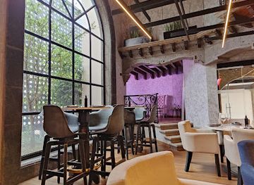 mexico/queretaro/restaurant/b-house