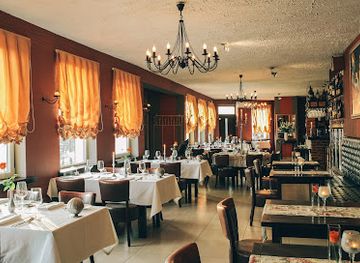 poland/słupsk/restaurant/atmosphere
