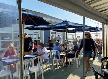 new-jersey/delaware-bayshore/restaurant/harpoons-on-the-bay