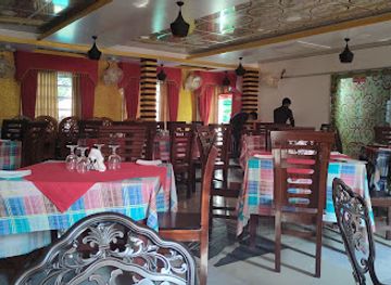 bangladesh/rajshahi-division/restaurant/labongo-chinese-fast-food