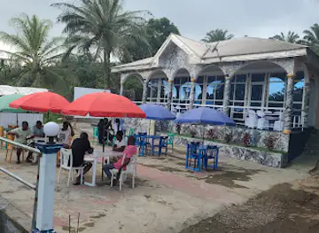 Skyla Restaurant