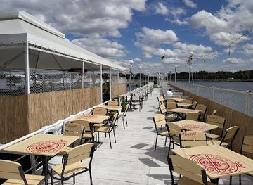 ukraine/ternopil/restaurant/riverside