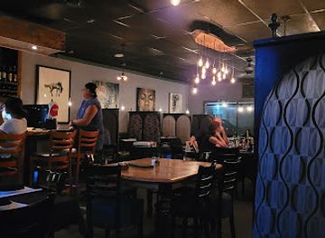 iowa/des-moines/restaurant/simon-s