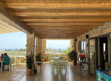 Agnantio Pool-Bar Restaurant