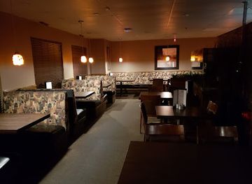 canada/manitoba/restaurant/jonesy-s-restaurant-lounge
