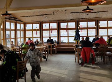 czechia/lipno-dam/restaurant/restaurace-u-yettiho