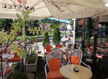 serbia/kolubara/restaurant/hemingvej