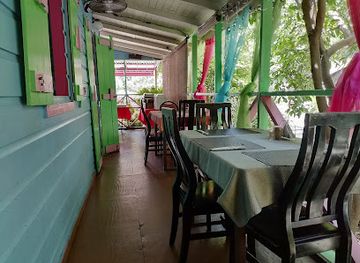 saint-lucia/anse-la-raye/restaurant/flavours-of-the-grill
