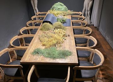 poland/poznan/restaurant/dark-restaurant