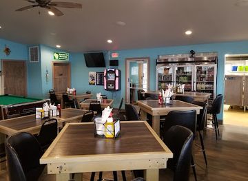 wisconsin/la-crosse/restaurant/castaway-s-on-the-island