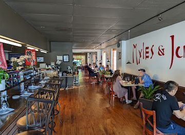 south-carolina/summerville/restaurant/myles-and-jun-yakitori-japanese-char-grill