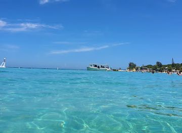 honduras/bay-islands/restaurant/governor-s-palace-restaurant
