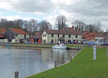 united-kingdom/norfolk-broads/restaurant/rising-sun-coltishall