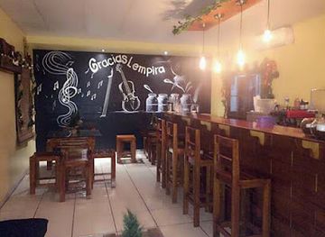 honduras/gracias/restaurant/the-palets