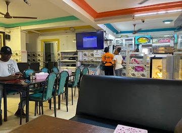 sierra-leone/eastern-province/restaurant/lumley-restaurant-and-fast-food