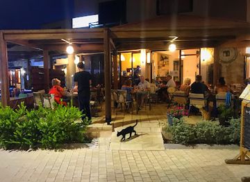 cyprus/adonis-baths-waterfalls/restaurant/voukani