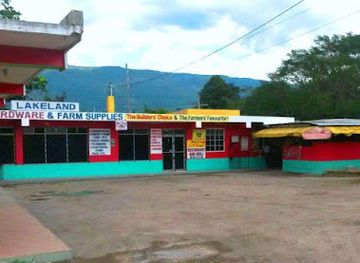 jamaica/santa-cruz-mountains/restaurant/season-2-d-bonez-restaurant-bar-grill