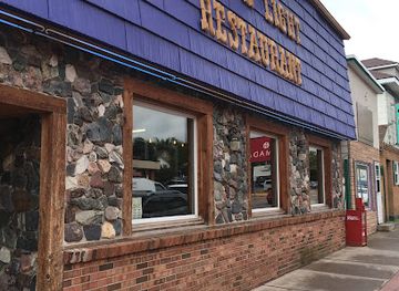 michigan/marquette/restaurant/coachlight-restaurant