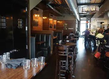 LoLo American Kitchen and Craft Bar