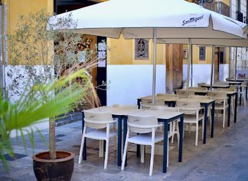 spain/valencia/restaurant/kuzina