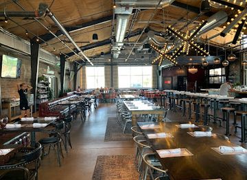 arizona/tempe/tempe-beach-park/restaurant/culinary-dropout