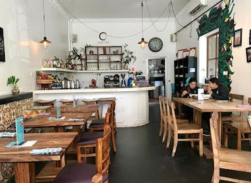 cambodia/battambang/sangkat-svay-por/restaurant/jaan-bai-restaurant