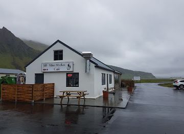 iceland/landmannalaugar/restaurant/heimamenn