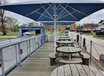 united-kingdom/stratford-upon-avon/restaurant/the-barge-and-quarterdeck