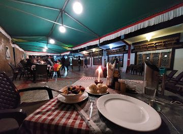 india/leh/restaurant/the-tibetan-kitchen