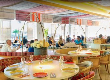 spain/barcelona/barceloneta/restaurant/mana-75