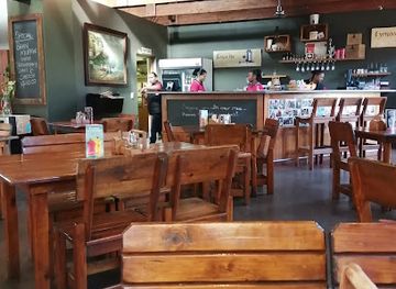 namibia/walvis-bay/restaurant/vlooi-s-nest