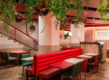 spain/madrid/gran-via/restaurant/vips