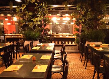 vietnam/ho-chi-minh-city/restaurant/ngon-restaurant
