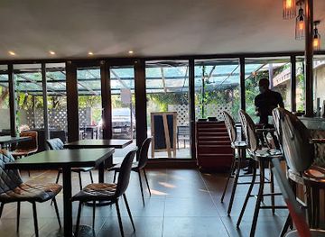 nigeria/lagos/ikoyi/restaurant/casa-lydia