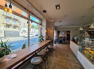 poland/torun/restaurant/bread-house-cafe