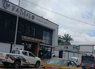 cameroon/kalamaloue-national-park/restaurant/the-famous