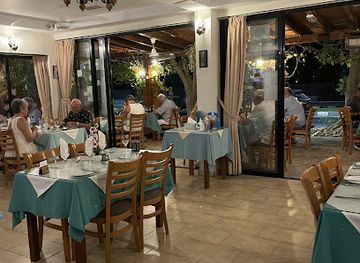 cyprus/cedar-valley/restaurant/palia-ilektriki-restaurant-cafe
