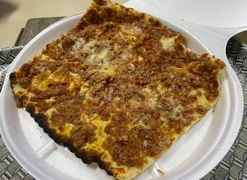 bahrain/sitra/restaurant/maajinat-w-bizza-fadaa