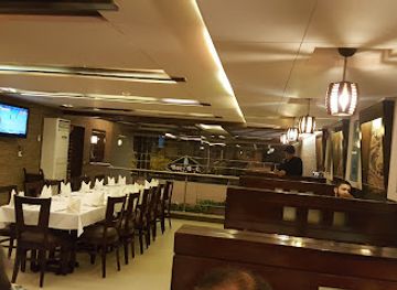 pakistan/lahore/dha-lahore/restaurant/bar-bq-tonight