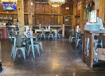 missouri/lake-of-the-ozarks/restaurant/barn-b-que-smokehouse