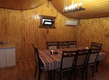 azerbaijan/ali-bayramli/restaurant/dostlug-kafe