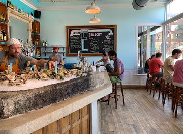 maine/portland/restaurant/eventide-oyster-co