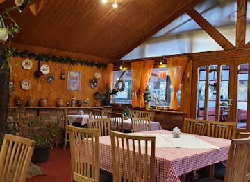 hungary/eger/restaurant/legenyfogo-kisvendeglo