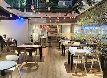 bangladesh/southern-bengal/restaurant/the-courtyard