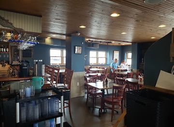 massachusetts/bristol-county/restaurant/quito-s-restaurant-and-bar