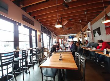 california/long-beach/restaurant/the-social-list