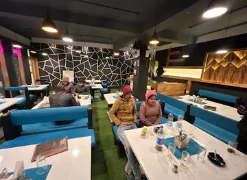 Salt And Pepper Family Restaurant-Indo European/Family Restaurant